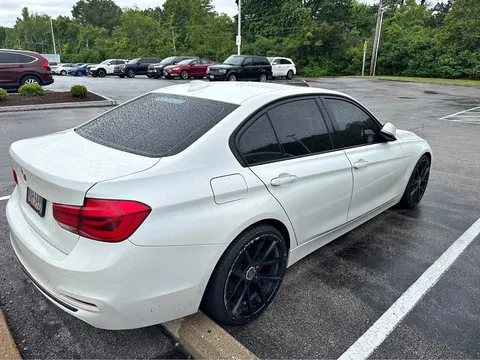 2016 BMW 3 Series 330i Sedan 4D