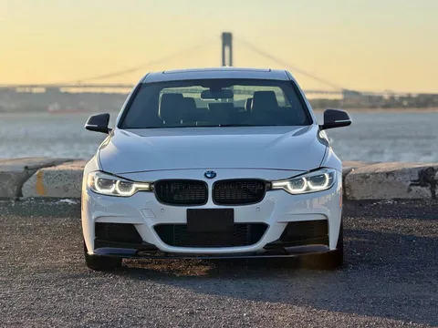 2016 BMW 3 Series 340i Sedan 4D