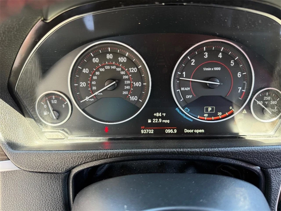 2016 BMW F30 3 Series Sedan - Image 23 of 30