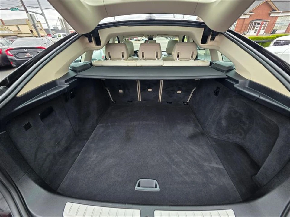 2016 BMW F30 3 Series Sedan - Image 19 of 21
