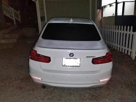 2016 BMW 3 Series 320i Sedan