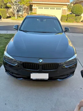 2016 BMW 3 Series 320i Sedan