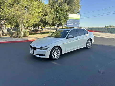 2016 BMW 3 Series 320i Sedan