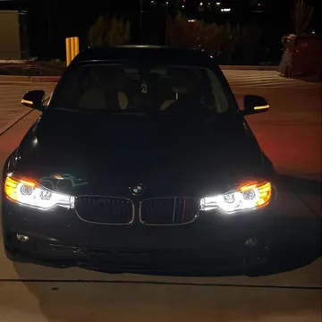 2016 BMW 3 Series 320i Sedan