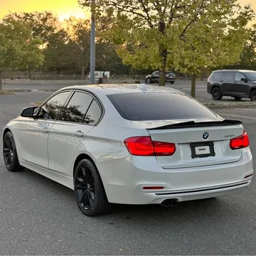 2016 BMW 3 Series 328i Sedan