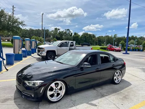 2016 BMW 3 Series 328i