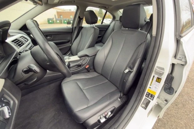 2016 BMW F30 3 Series Sedan - Image 4 of 8