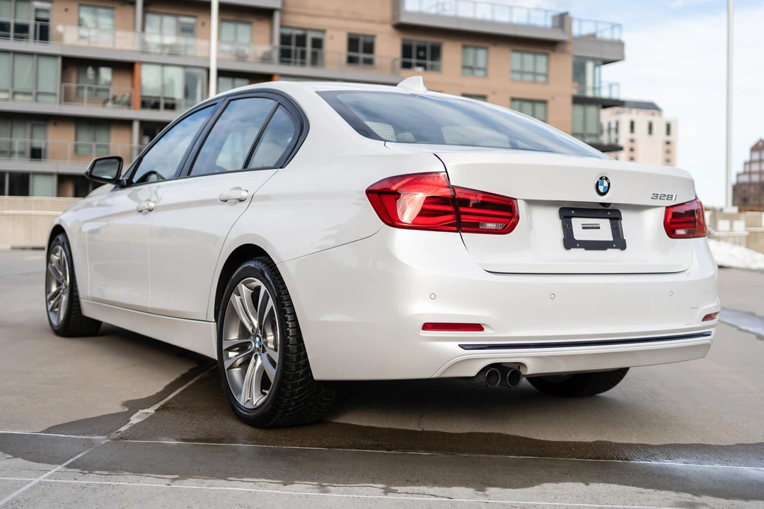 2016 BMW F30 3 Series Sedan - Image 9 of 31