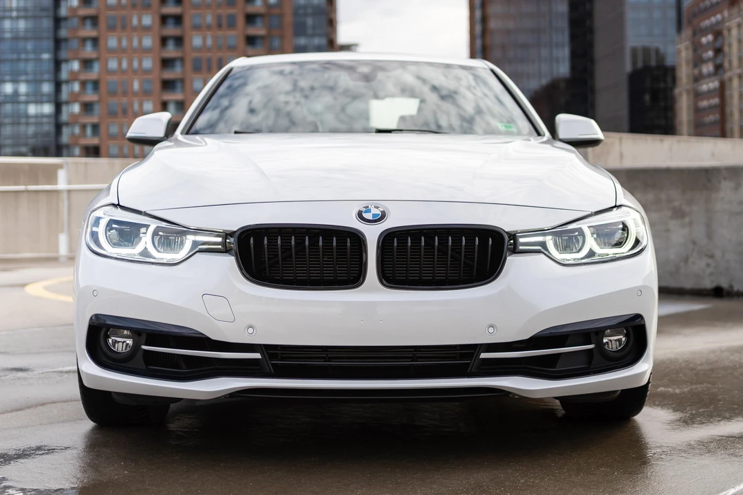 2016 BMW F30 3 Series Sedan - Image 6 of 31