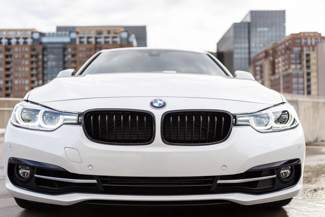 2016 BMW F30 3 Series Sedan - Image 7 of 31