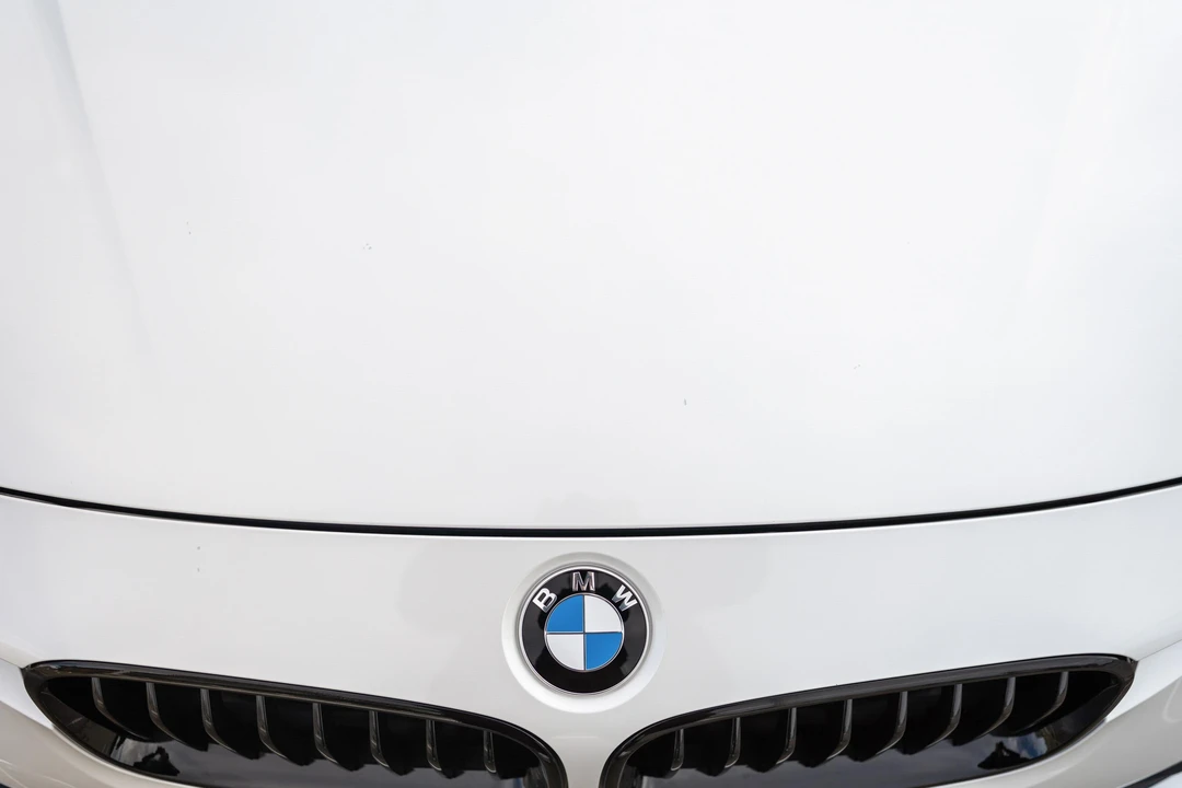 2016 BMW F30 3 Series Sedan - Image 14 of 31