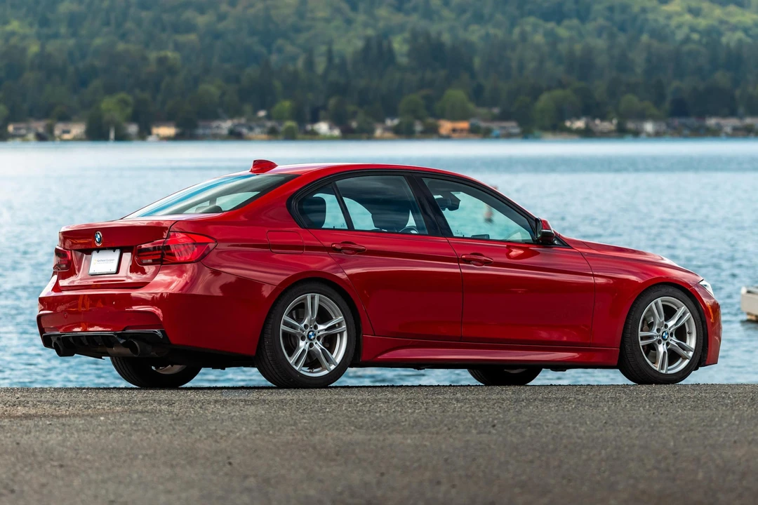 2016 BMW F30 3 Series Sedan - Image 4 of 31
