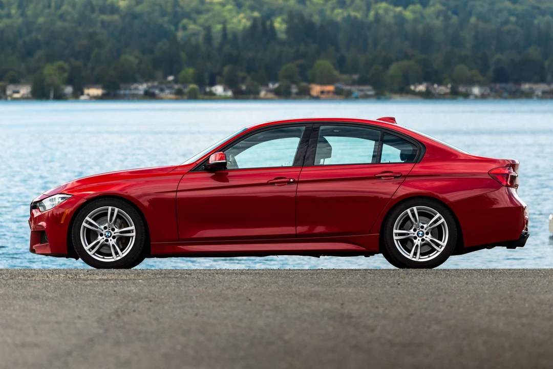 2016 BMW F30 3 Series Sedan - Image 3 of 31