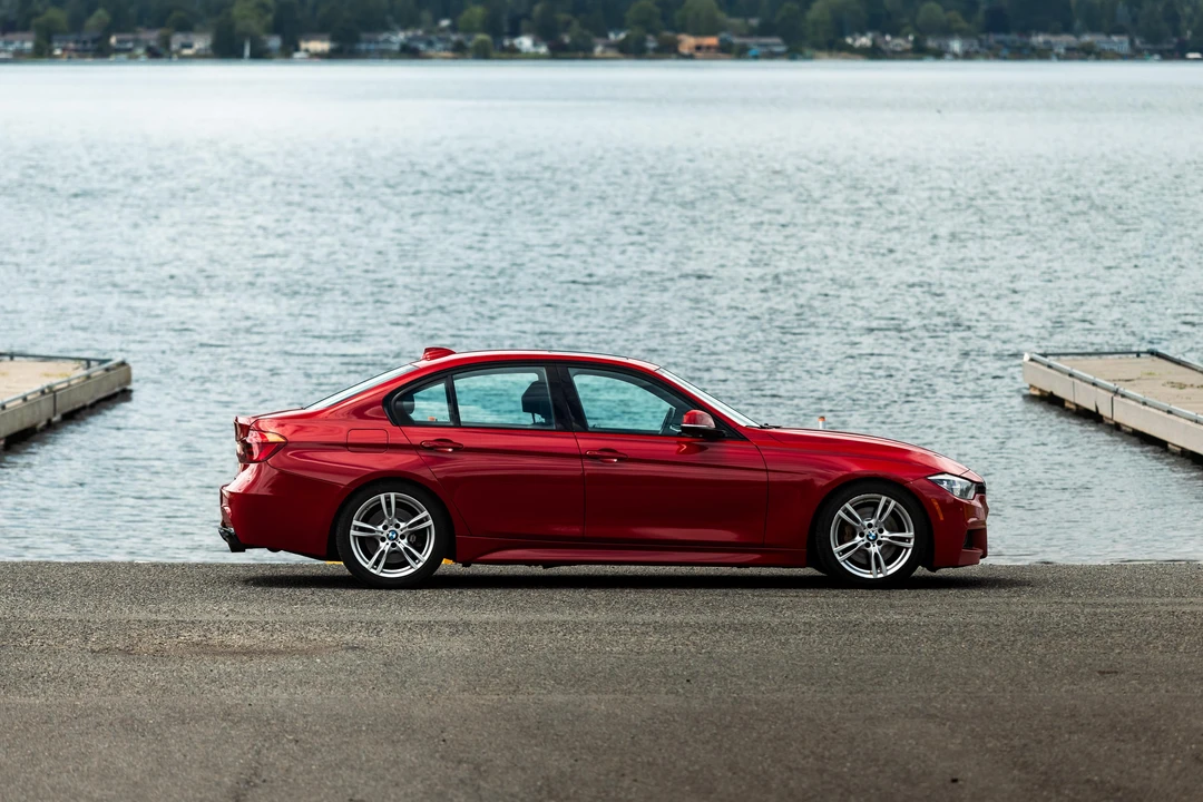 2016 BMW F30 3 Series Sedan - Image 15 of 31