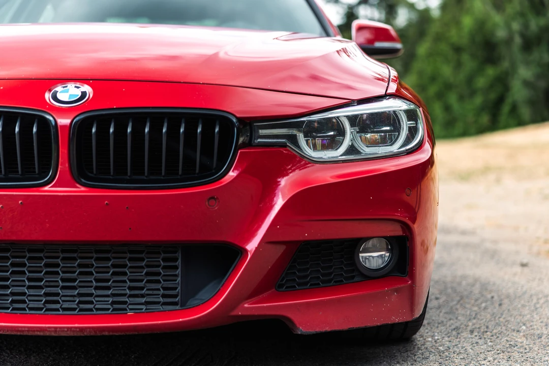 2016 BMW F30 3 Series Sedan - Image 24 of 31
