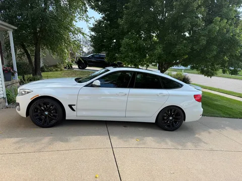 2016 BMW 328i xDrive Gran Turismo