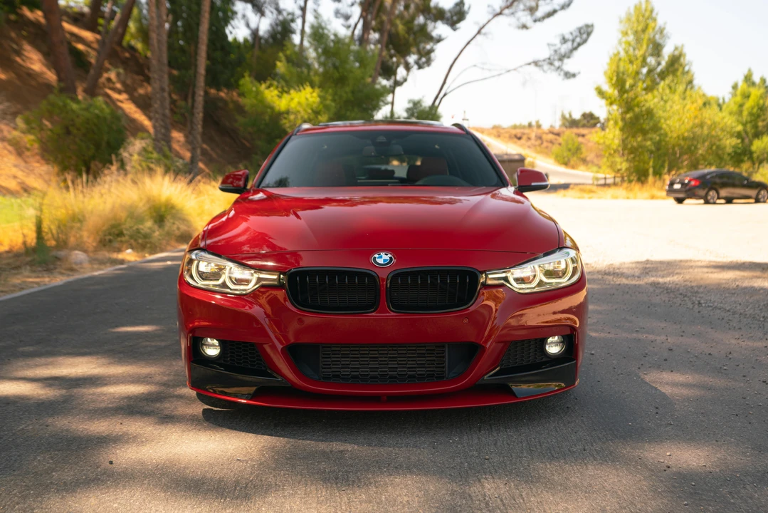 2016 BMW F31 3 Series Touring - Image 9 of 31