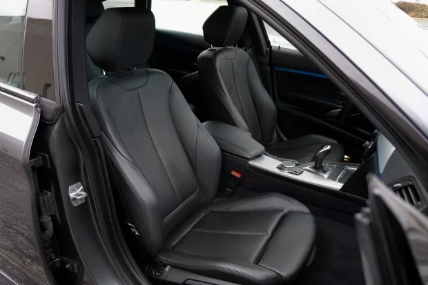 2016 BMW F34 335i & 340i Gran Turismo - Image 4 of 6
