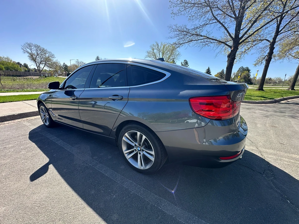 2016 BMW F34 335i & 340i Gran Turismo - Image 14 of 31