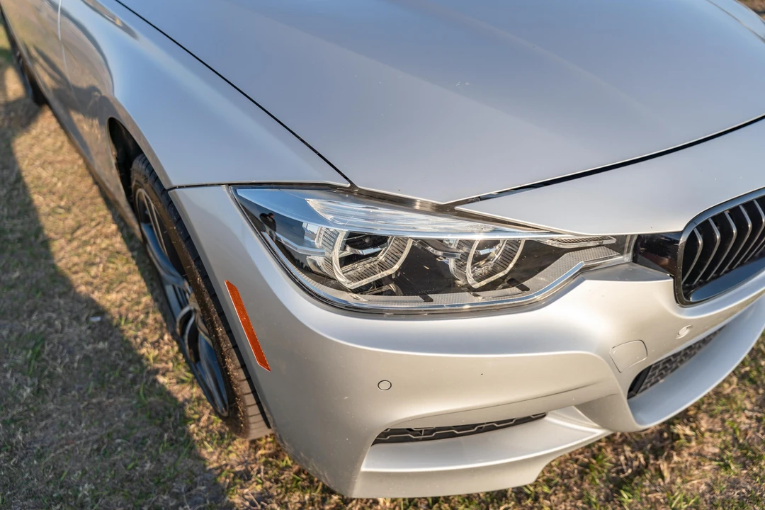 2016 BMW F30 335i & 340i Sedan - Image 16 of 31