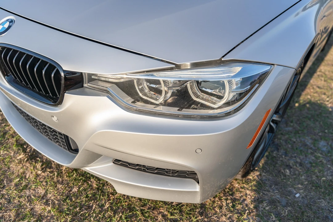 2016 BMW F30 335i & 340i Sedan - Image 30 of 31