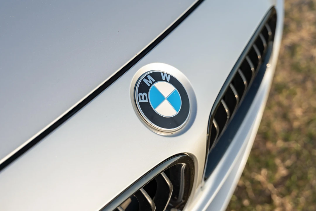 2016 BMW F30 335i & 340i Sedan - Image 22 of 31