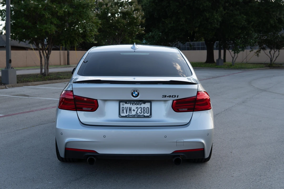 2016 BMW F30 335i & 340i Sedan - Image 13 of 31