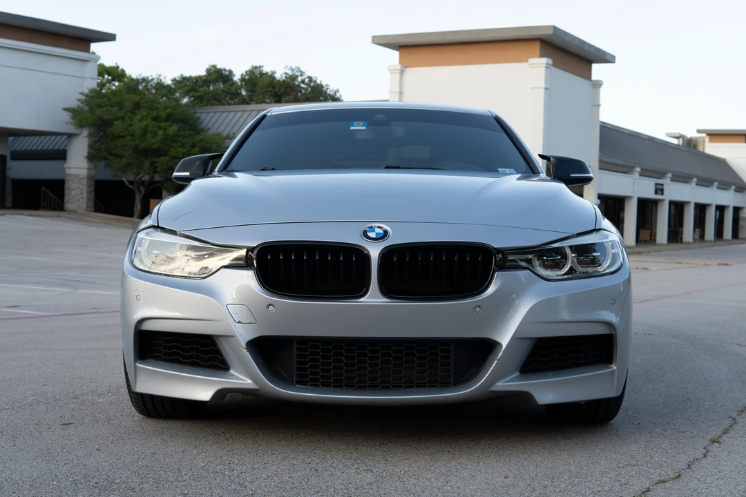 2016 BMW F30 335i & 340i Sedan - Image 6 of 31