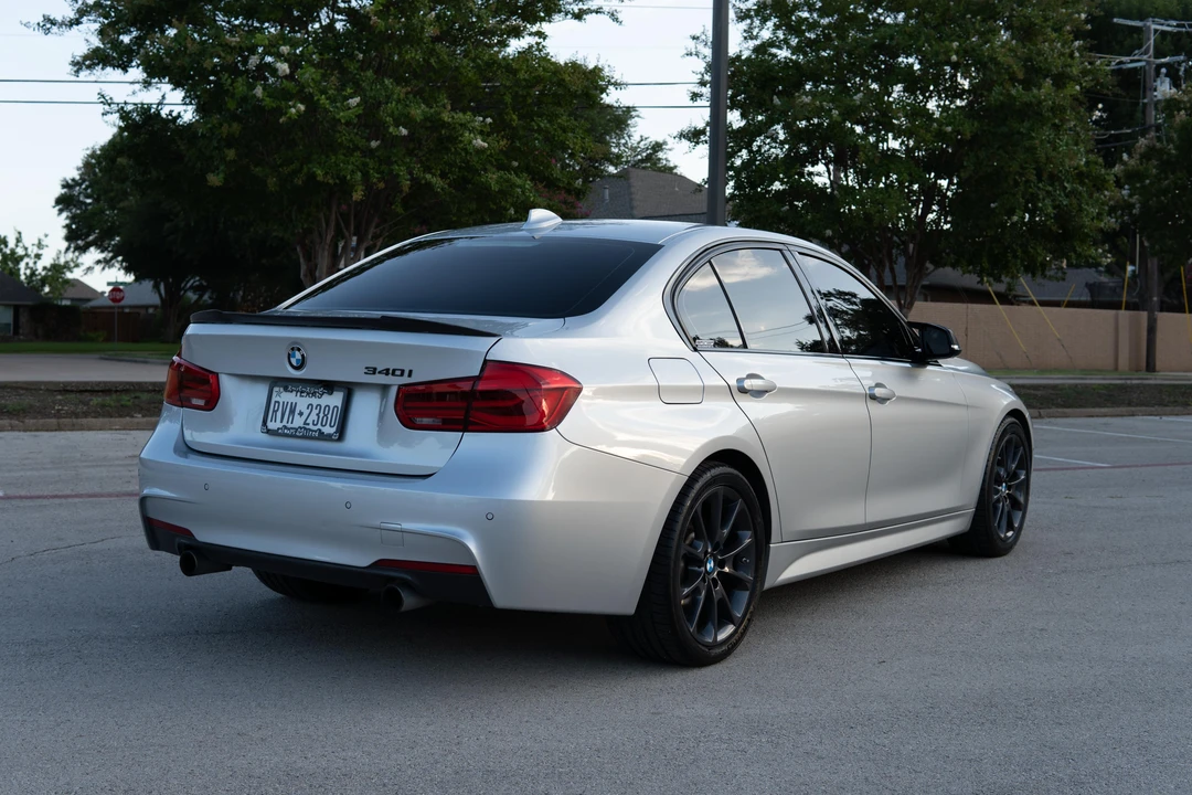 2016 BMW F30 335i & 340i Sedan - Image 14 of 31