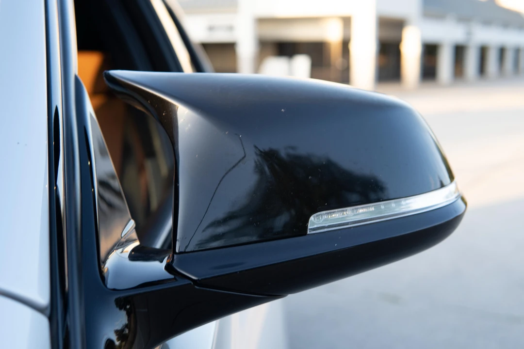 2016 BMW F30 335i & 340i Sedan - Image 28 of 31