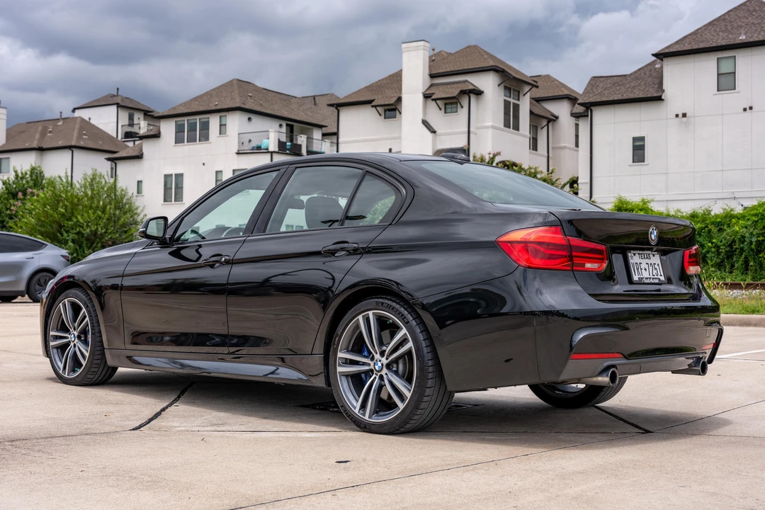 2016 BMW F30 335i & 340i Sedan - Image 4 of 31