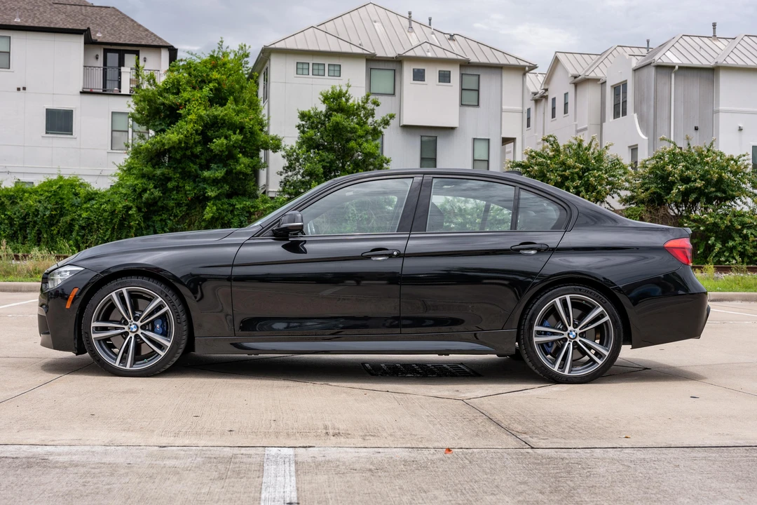 2016 BMW F30 335i & 340i Sedan - Image 6 of 31