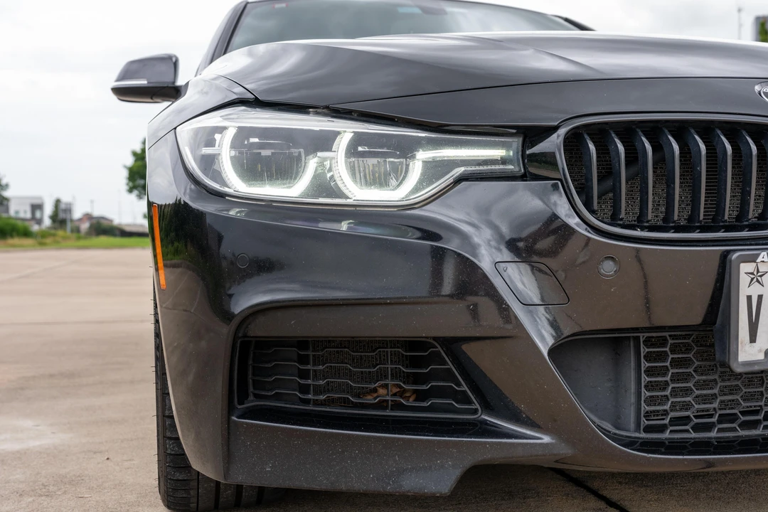 2016 BMW F30 335i & 340i Sedan - Image 12 of 31