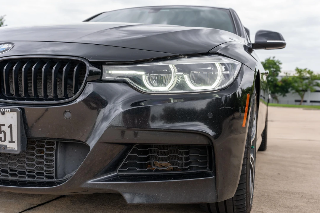 2016 BMW F30 335i & 340i Sedan - Image 13 of 31