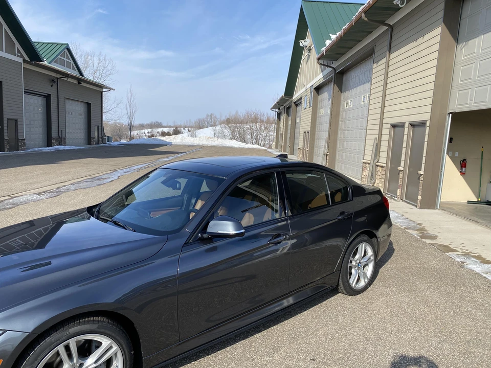 2016 BMW F30 335i & 340i Sedan - Image 12 of 31