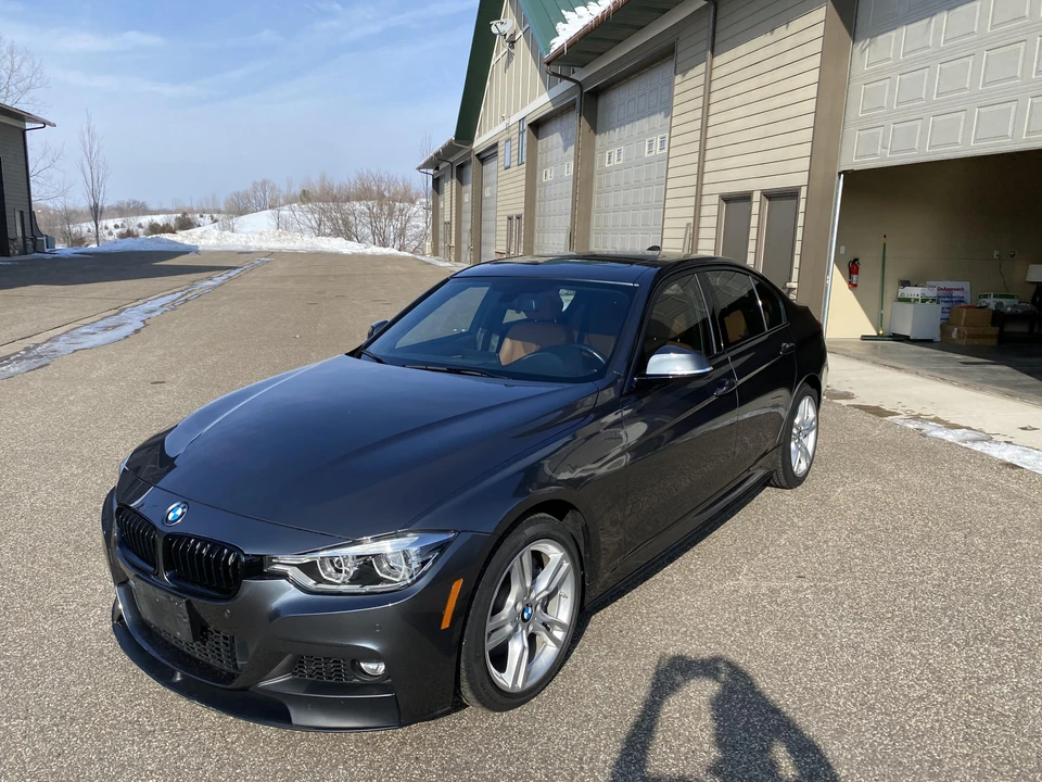 2016 BMW F30 335i & 340i Sedan - Image 2 of 31