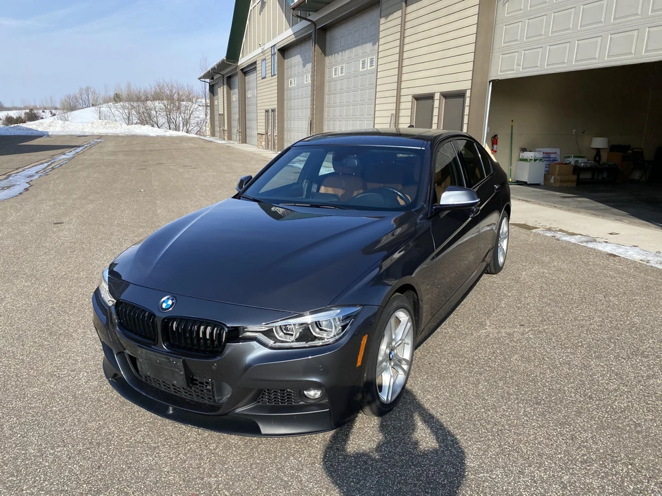 2016 BMW F30 335i & 340i Sedan - Image 9 of 31