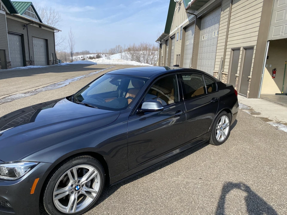 2016 BMW F30 335i & 340i Sedan - Image 11 of 31