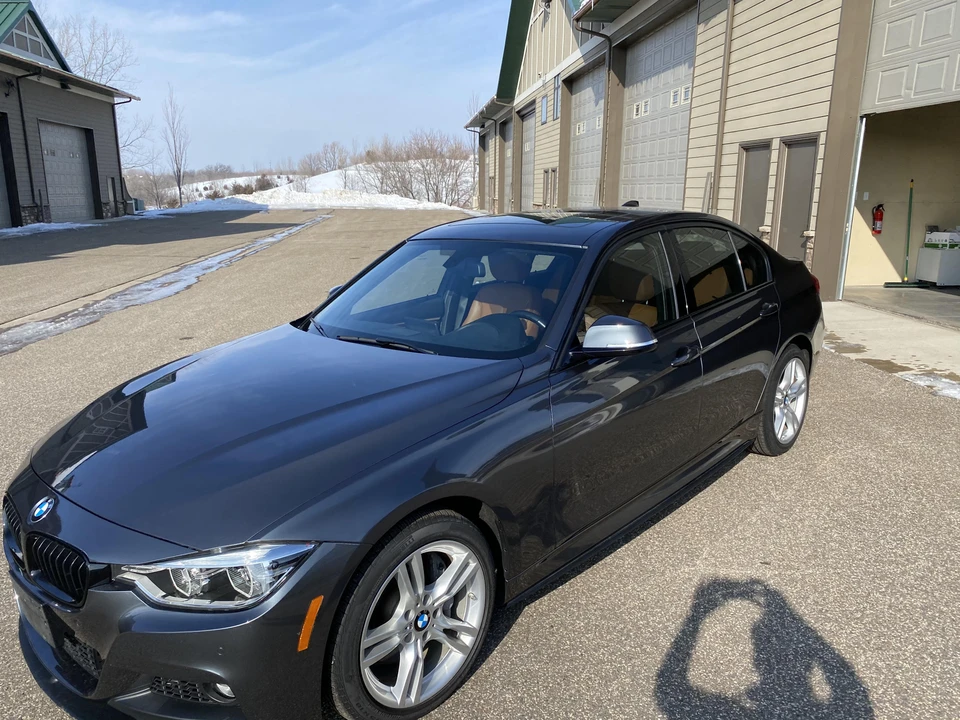 2016 BMW F30 335i & 340i Sedan - Image 10 of 31