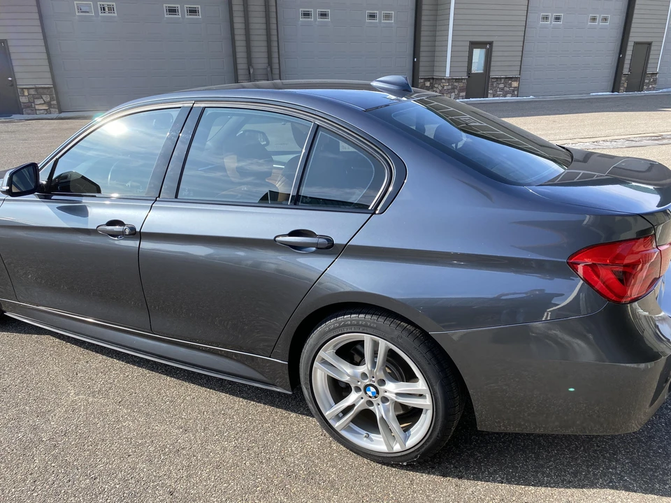 2016 BMW F30 335i & 340i Sedan - Image 14 of 31