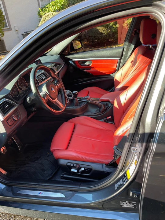 2016 BMW F30 335i & 340i Sedan - Image 27 of 31