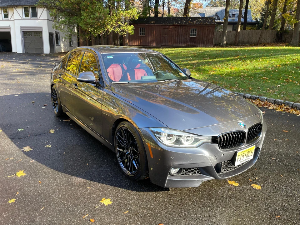 2016 BMW F30 335i & 340i Sedan - Image 16 of 31