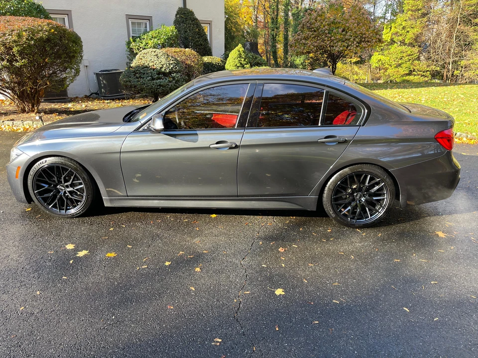 2016 BMW F30 335i & 340i Sedan - Image 9 of 31