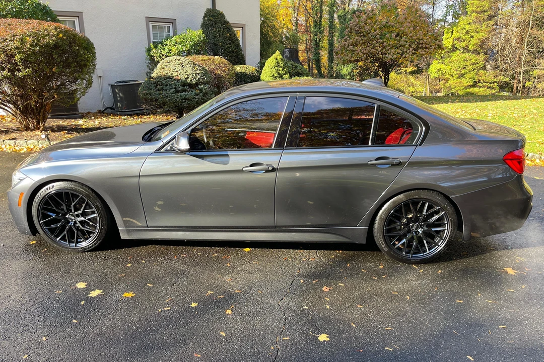 2016 BMW F30 335i & 340i Sedan - Image 3 of 31