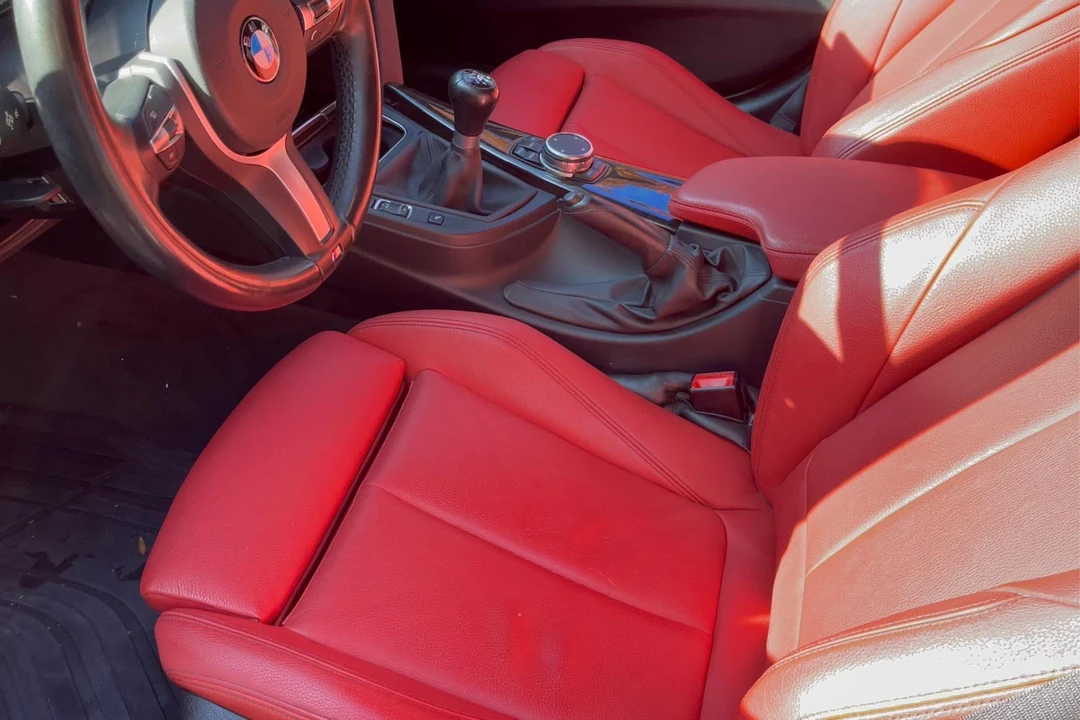 2016 BMW F30 335i & 340i Sedan - Image 24 of 31