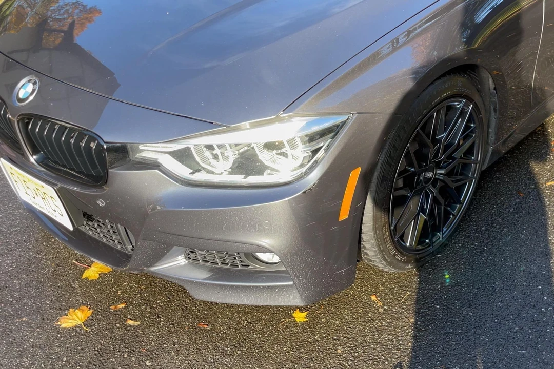 2016 BMW F30 335i & 340i Sedan - Image 17 of 31
