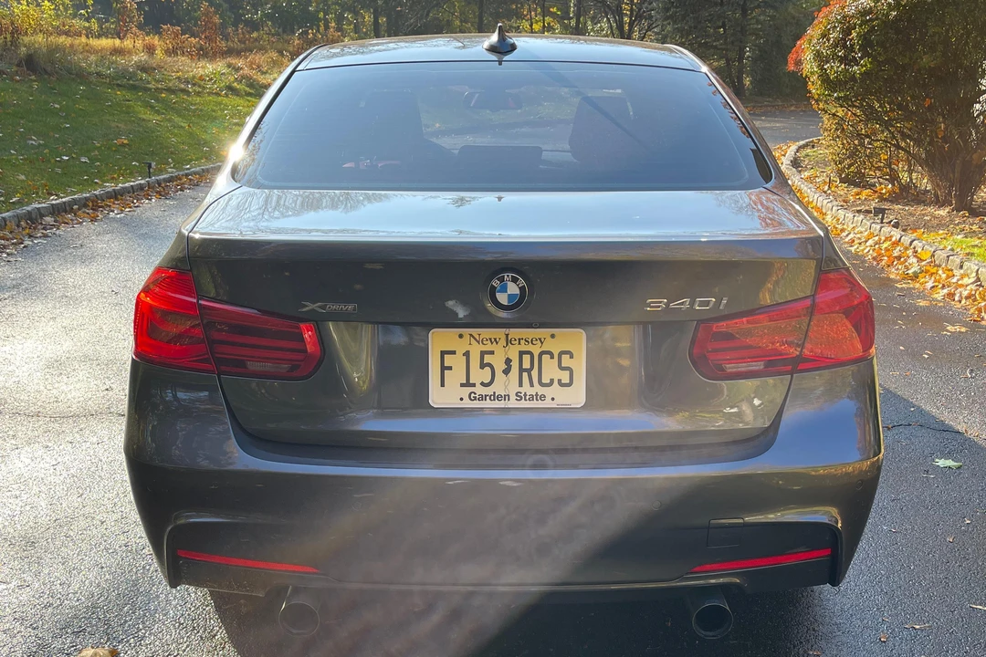 2016 BMW F30 335i & 340i Sedan - Image 12 of 31