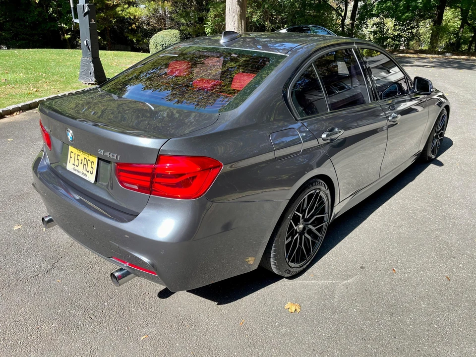 2016 BMW F30 335i & 340i Sedan - Image 13 of 31