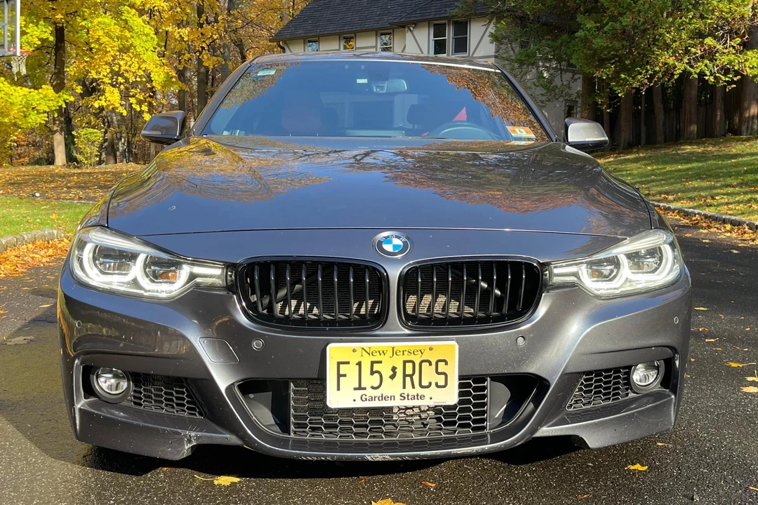 2016 BMW F30 335i & 340i Sedan - Image 2 of 31