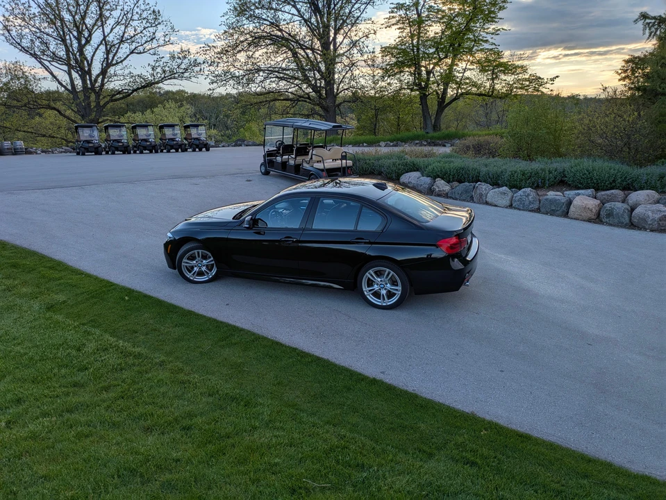 2016 BMW F30 335i & 340i Sedan - Image 18 of 31